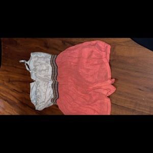 An very detailed romper